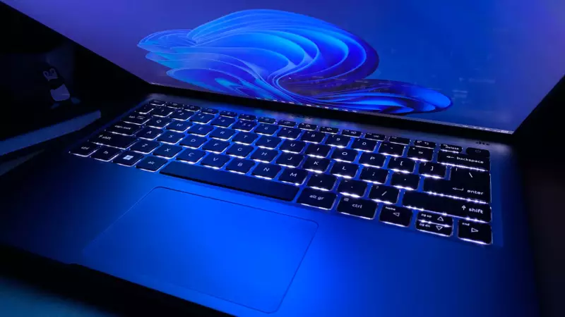 Acer Swift X SFX14-51G: огляд компактного, стильного та швидкого ноутбука
