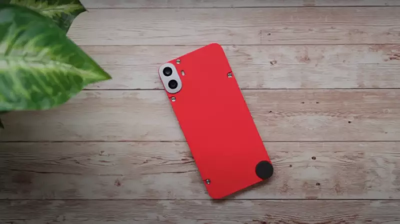 Огляд Nothing CMF Phone 1 – розбірний красень за копійки