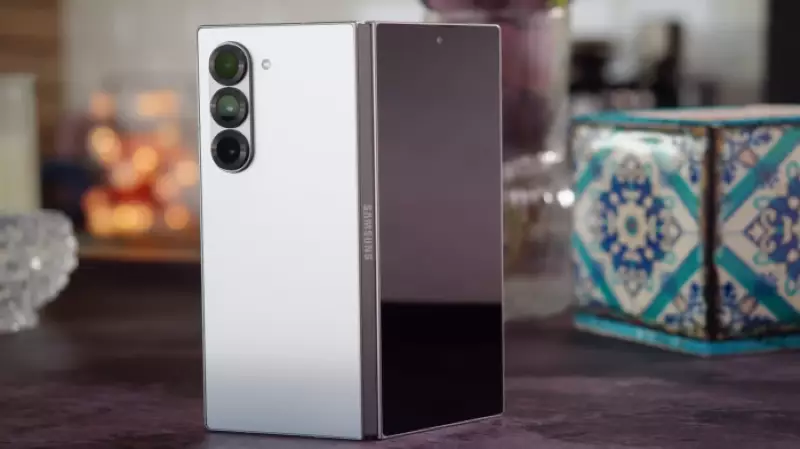Огляд Galaxy Fold 6: оновлення найпопулярнішого складаного смартфону