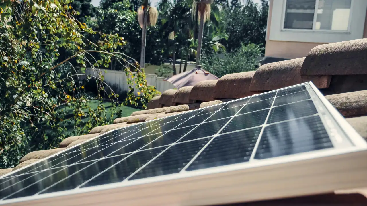 Сонячна панель (solar panel)
